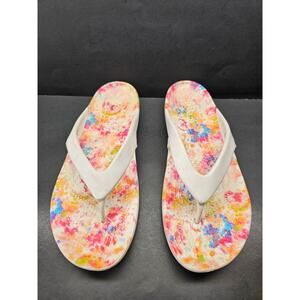 Crocs Women 10 Comfy footwear